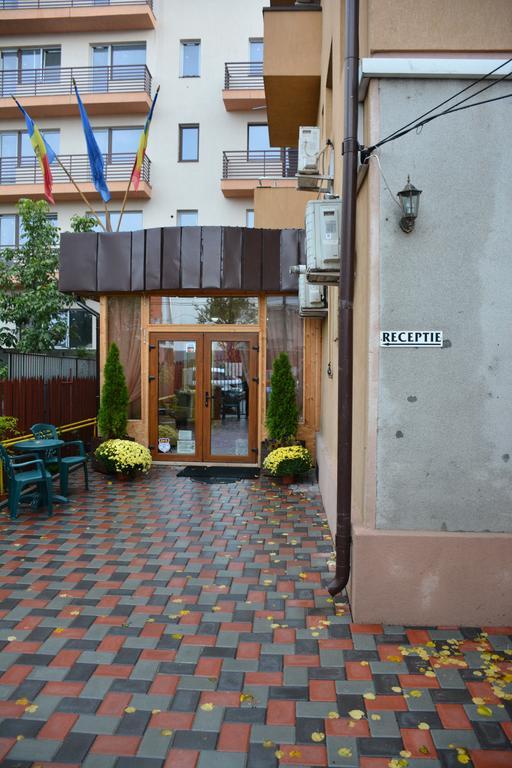 Hotel La Casa Nord Bukarest Exterior foto